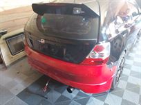 honda-civic-type-r--