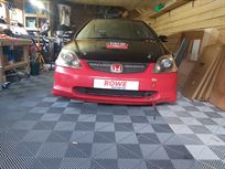 honda-civic-type-r--