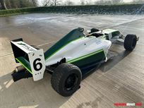 f4-gb4-race-car