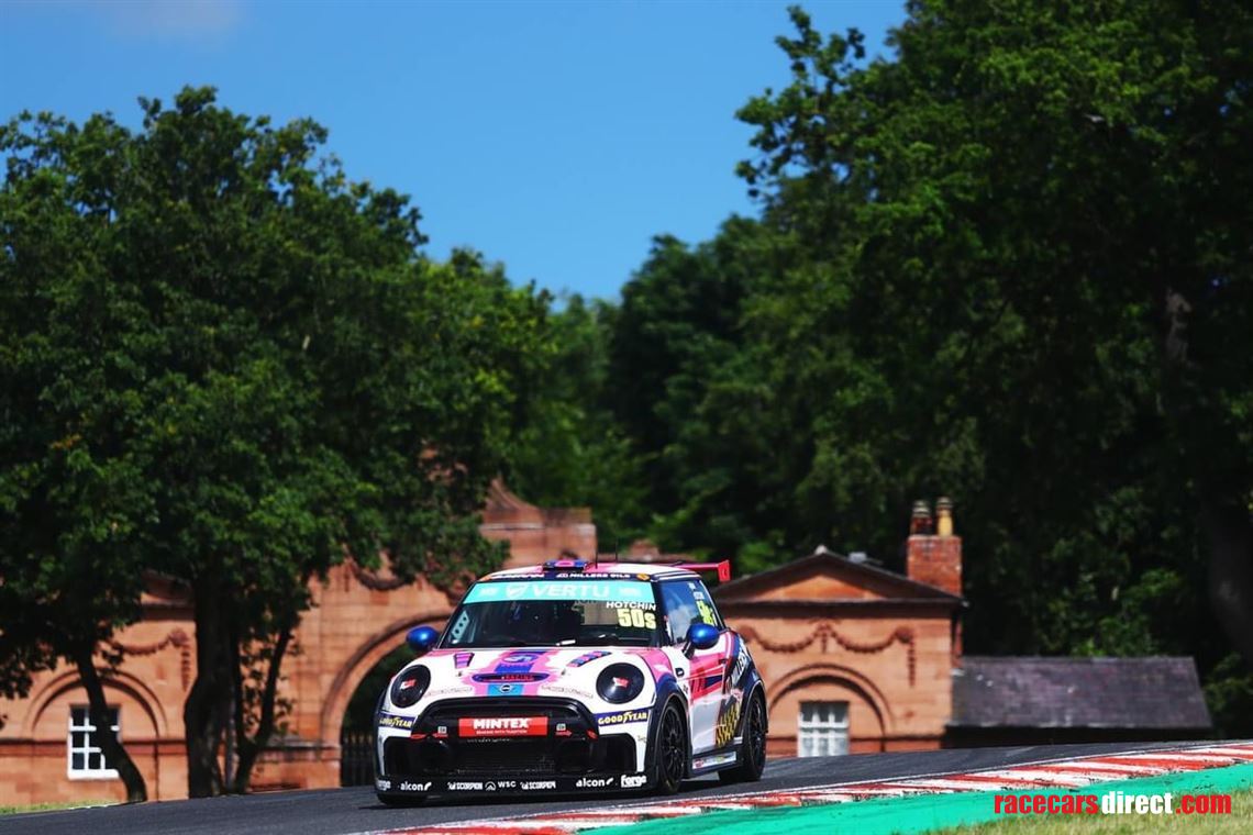championship-winning-mini-jcw