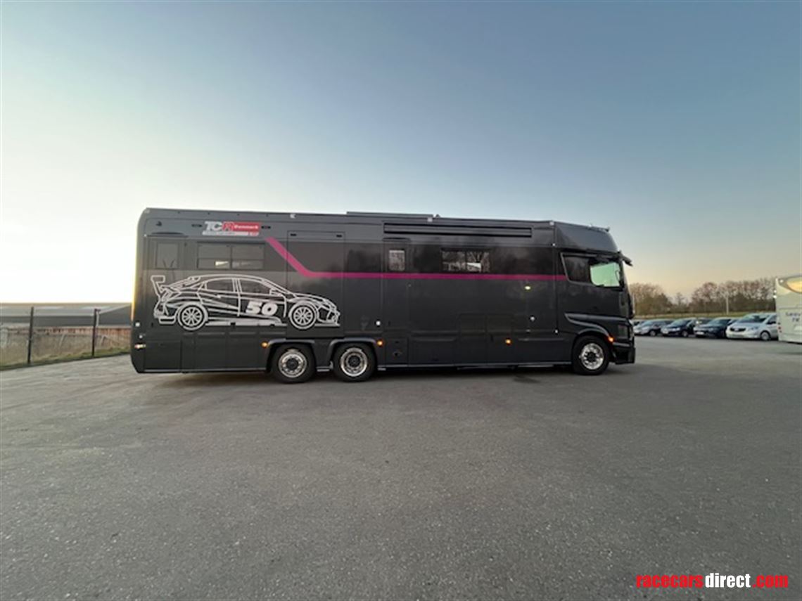 Racecarsdirect.com - STX Racing transporter and living