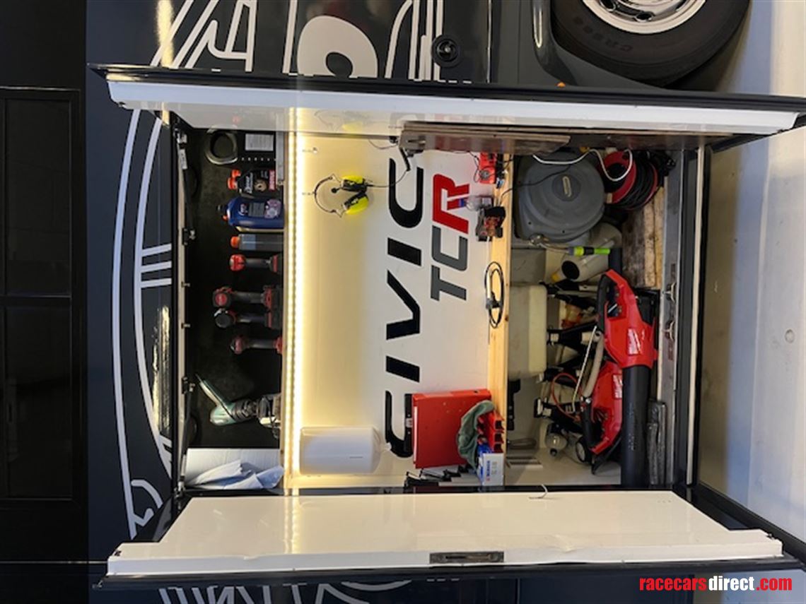 Racecarsdirect.com - STX Racing transporter and living