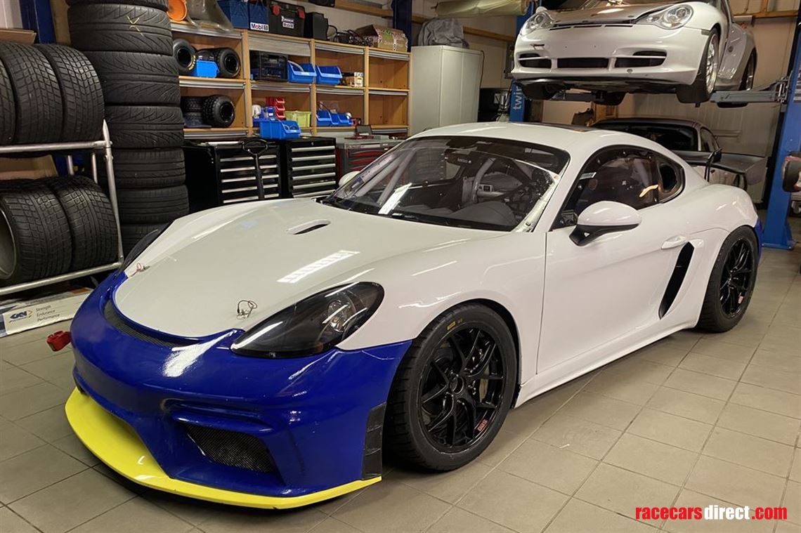 2019-porsche-718-gt4-manthey-racing