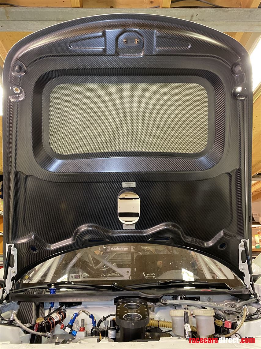 2019-porsche-718-gt4-manthey-racing