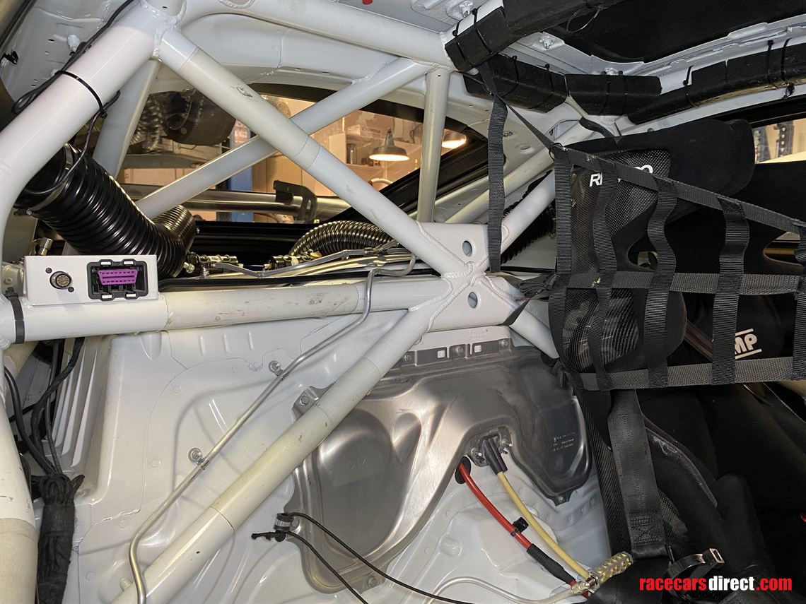 2019-porsche-718-gt4-manthey-racing