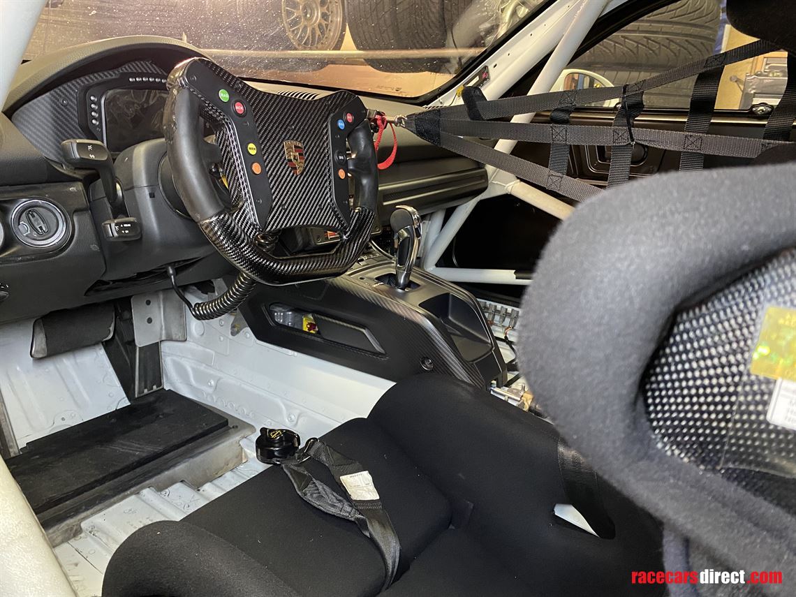 2019-porsche-718-gt4-manthey-racing