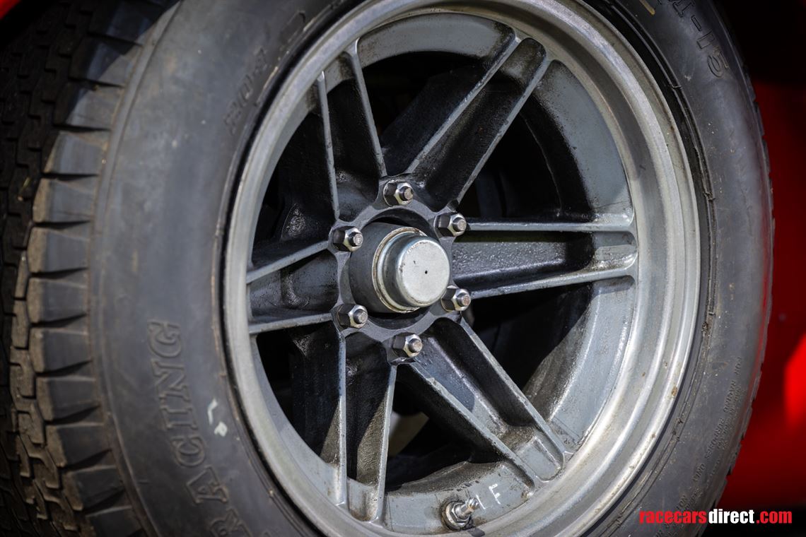 1966-lola-t70-mk-ii-spyder