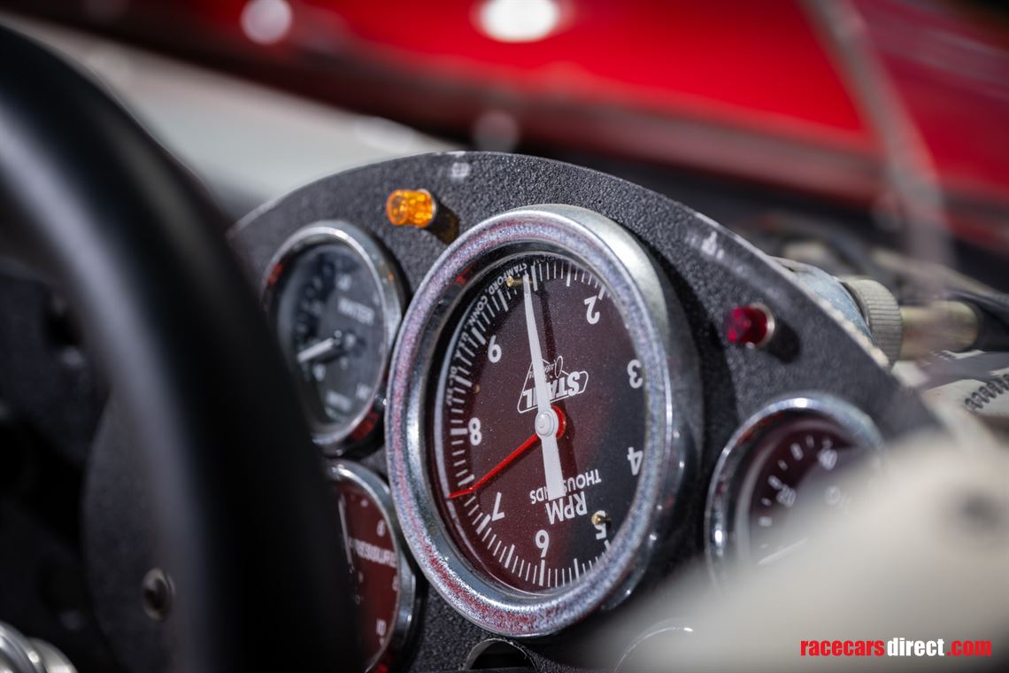 1966-lola-t70-mk-ii-spyder