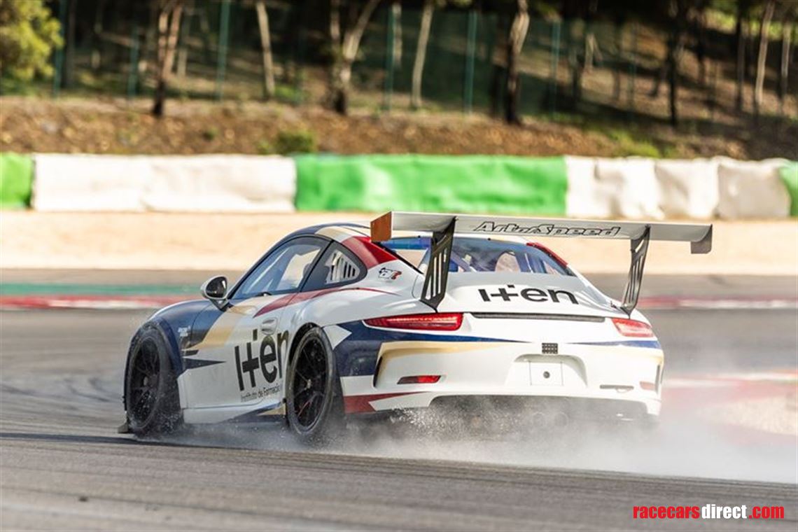 porsche-911-gt3-cup-9911---pristine-race-read