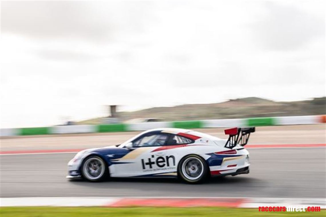 porsche-911-gt3-cup-9911---pristine-race-read