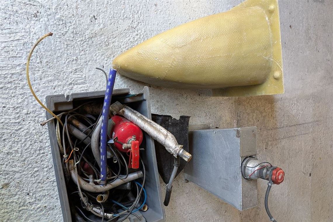 formula-ford-mygale-sj97-rolling-chassis-kent