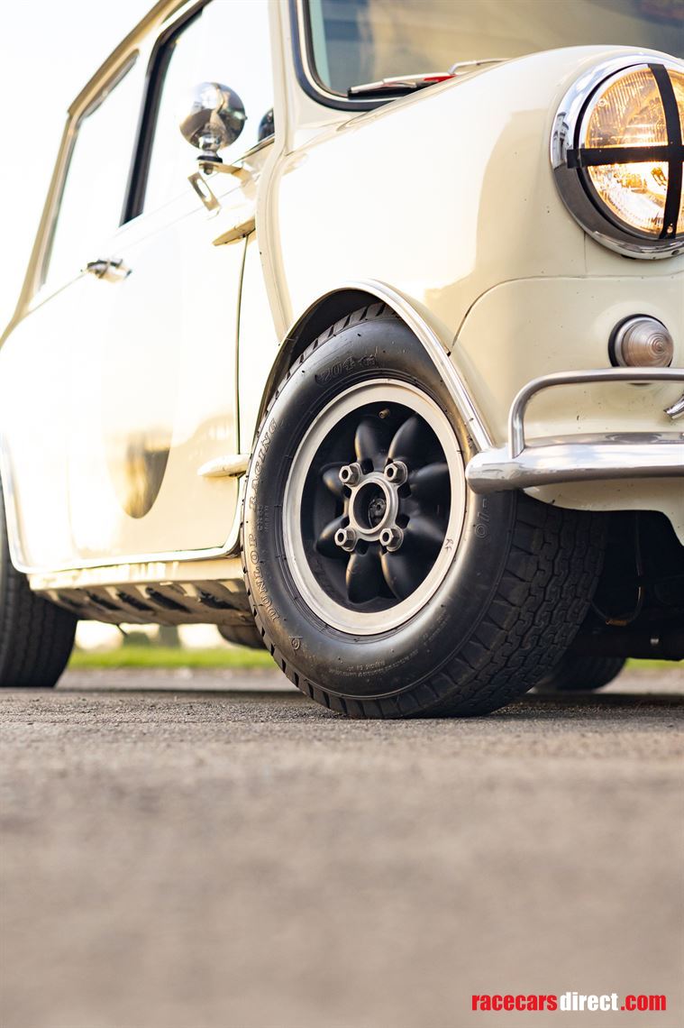 austin-cooper-s---fia-race-car
