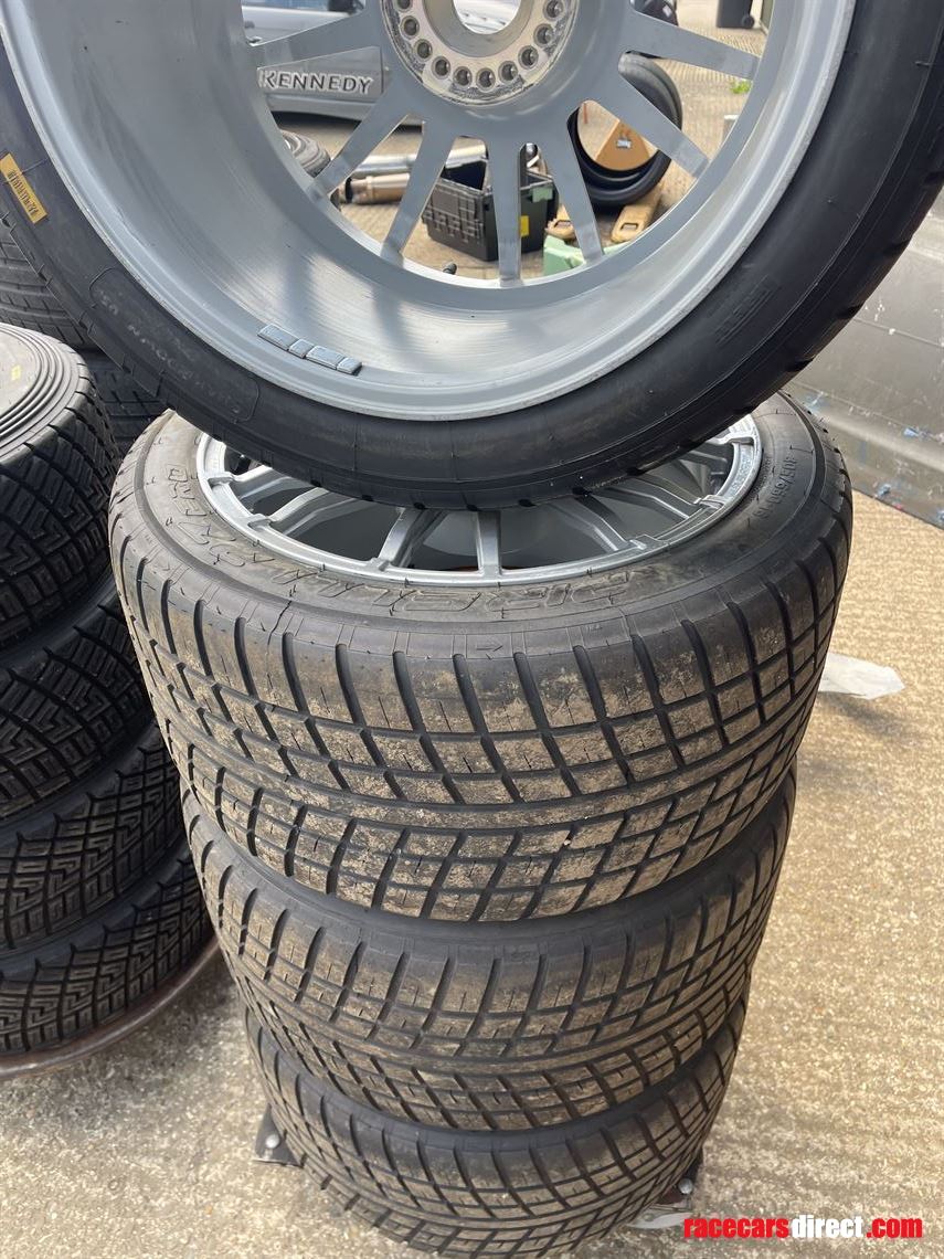 aston-martin-gt3-wheels