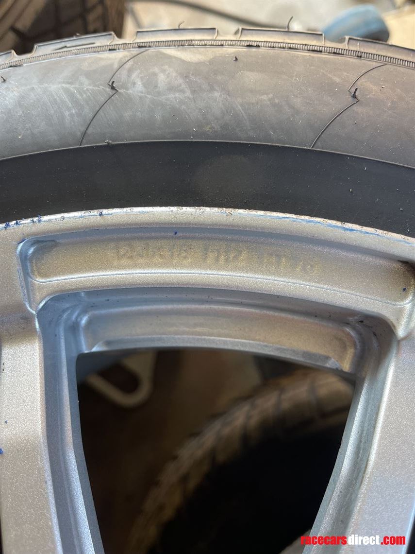 aston-martin-gt3-wheels