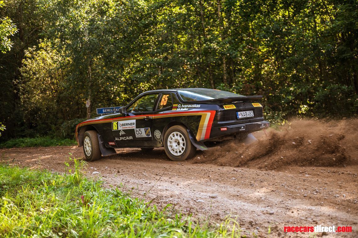 Racecarsdirect.com - FIA Historic Porsche 944 rally car