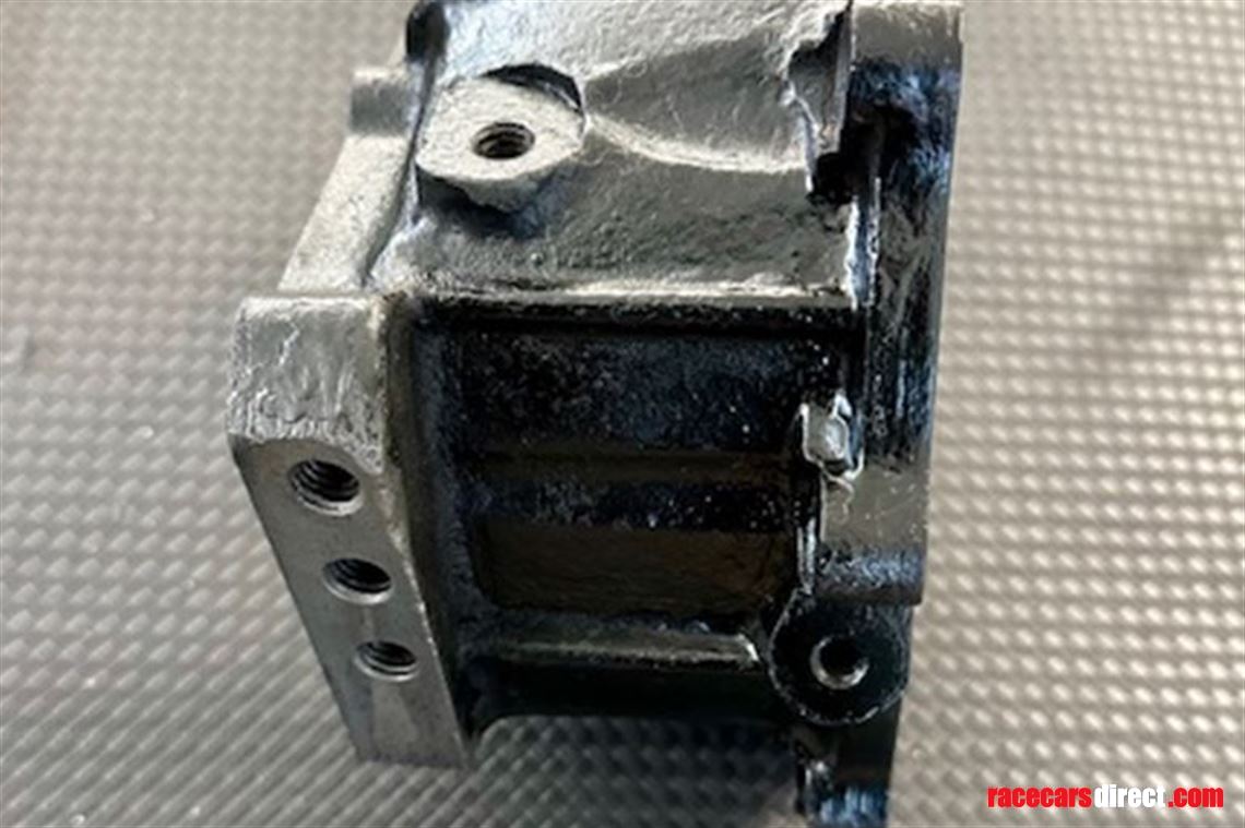 gearbox-end-housing-hewland-ft200-fg400