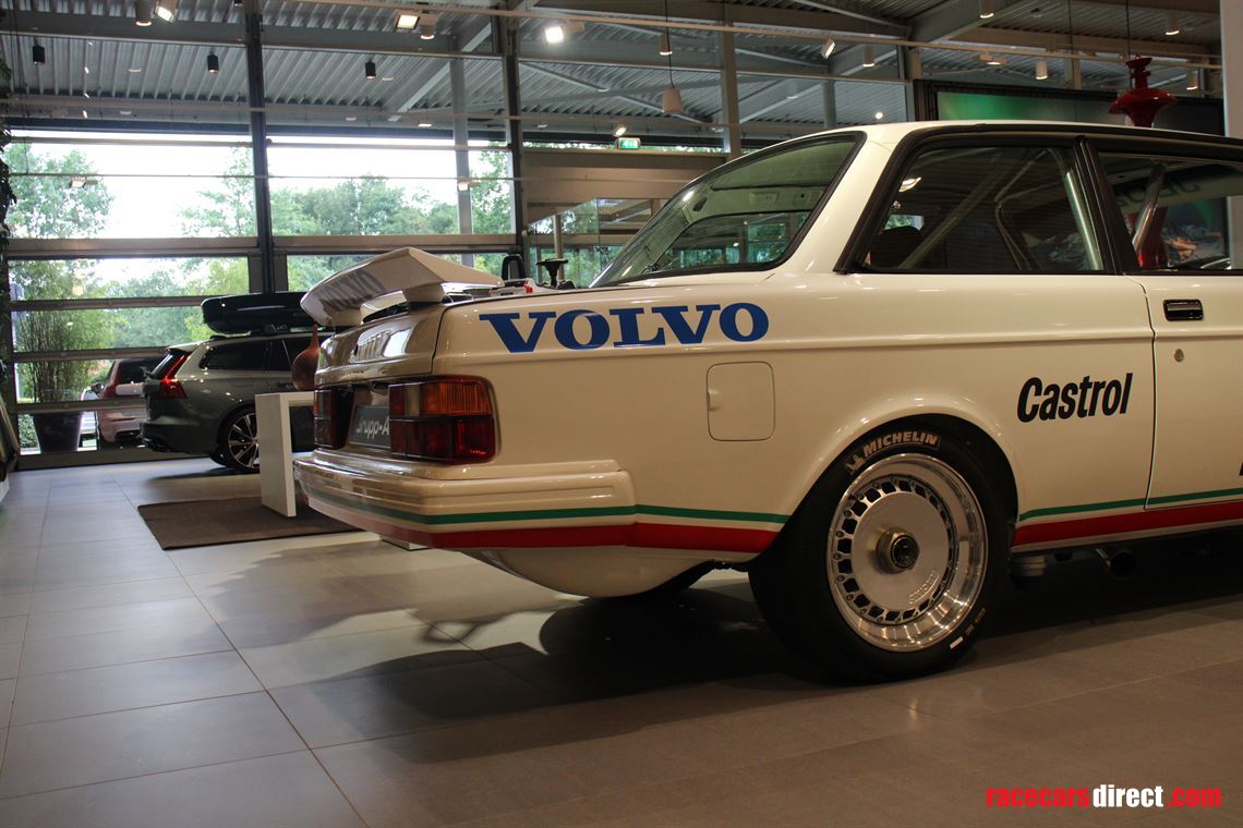 volvo-242-turbo-group-a