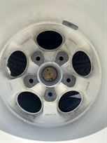 porsche-944-turbo-cup-magnesium-wheel-collect