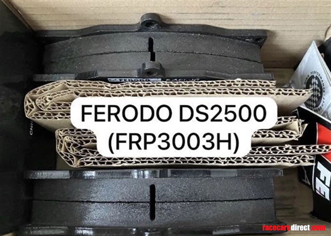 Racecarsdirect.com - FERODO DS2500 FRP3003H brake Pads