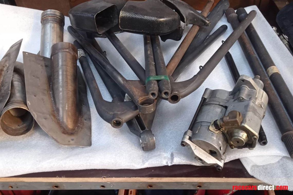 reynard-89d-rolling-chassis