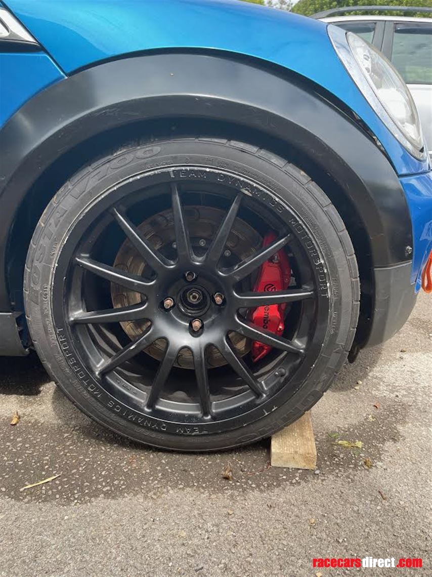 Racecarsdirect.com - Mini Cooper S R56 Race ready and well sorted.