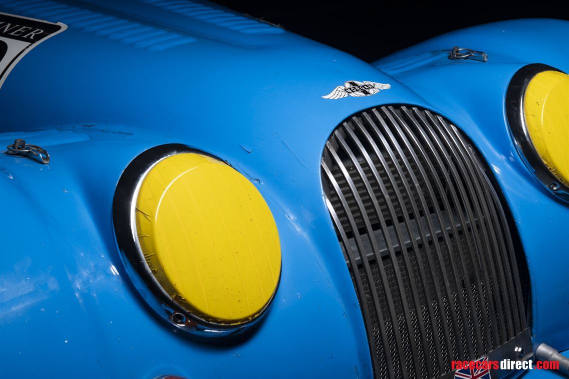 morgan-plus-8-gtr-big-blue