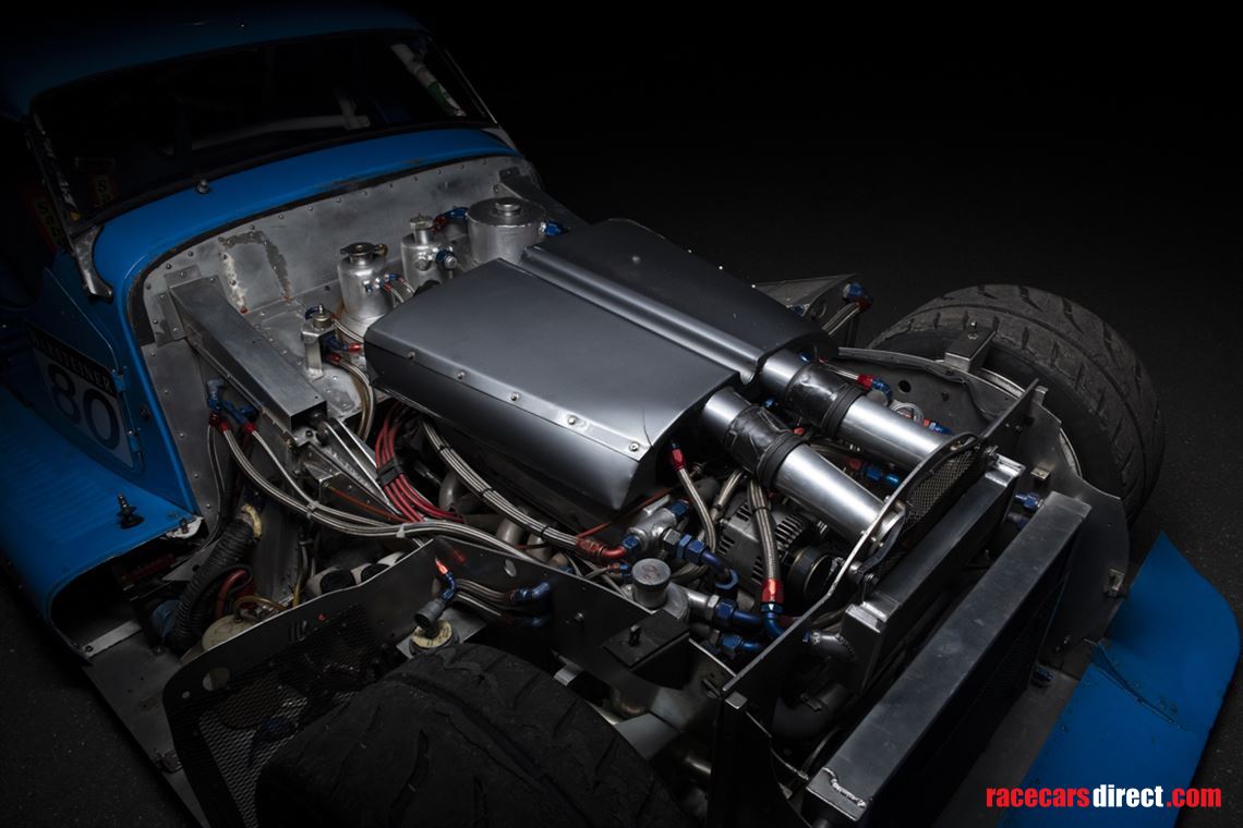 morgan-plus-8-gtr-big-blue