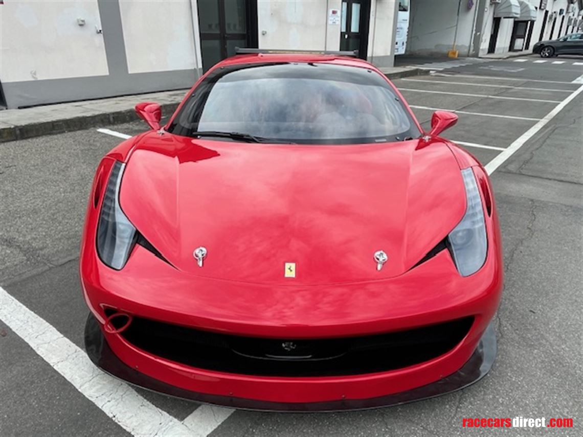 ferrari-458-challenge-2011
