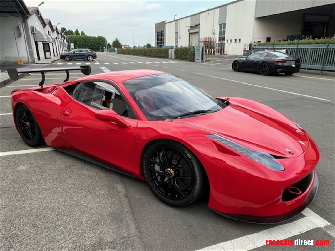 Racecarsdirect.com - Ferrari 458 Challenge 2011