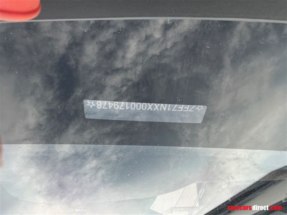 ferrari-458-challenge-2011