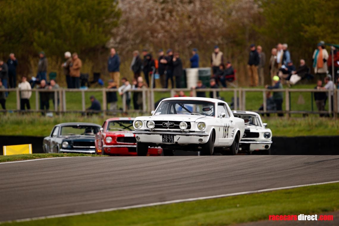1965-ford-mustang-race-car