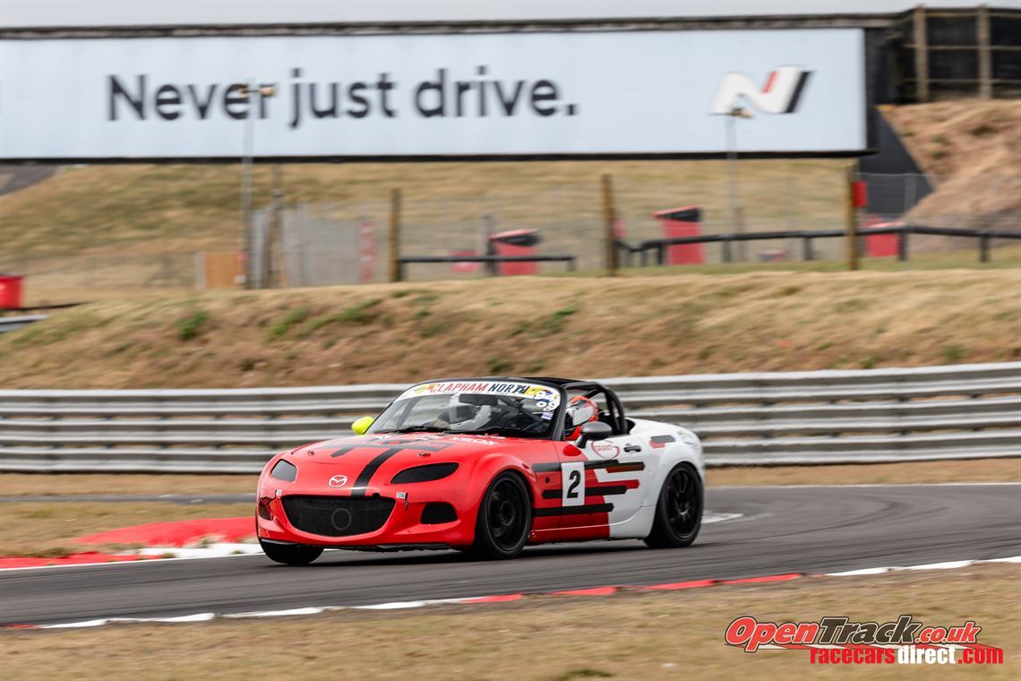 mazda-mx5-super-cup