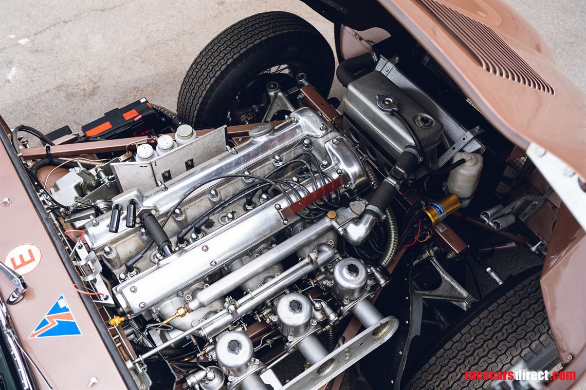 1961-jaguar-e-type-roadster