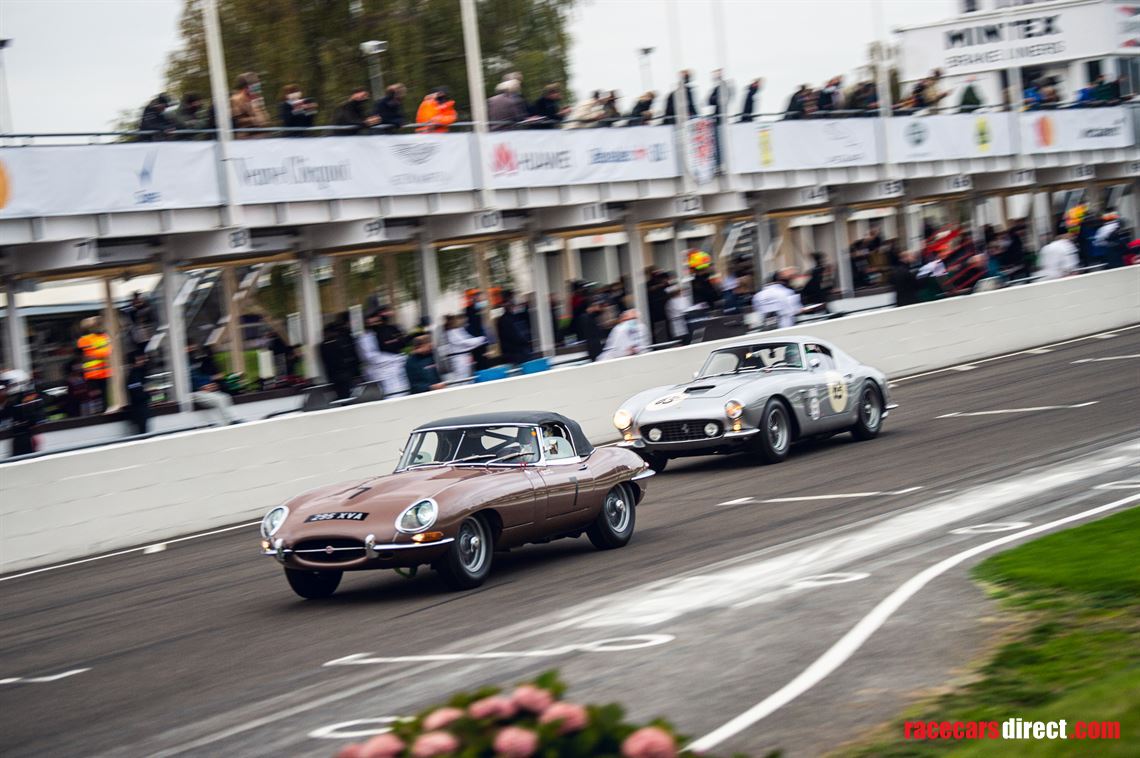 1961-jaguar-e-type-roadster