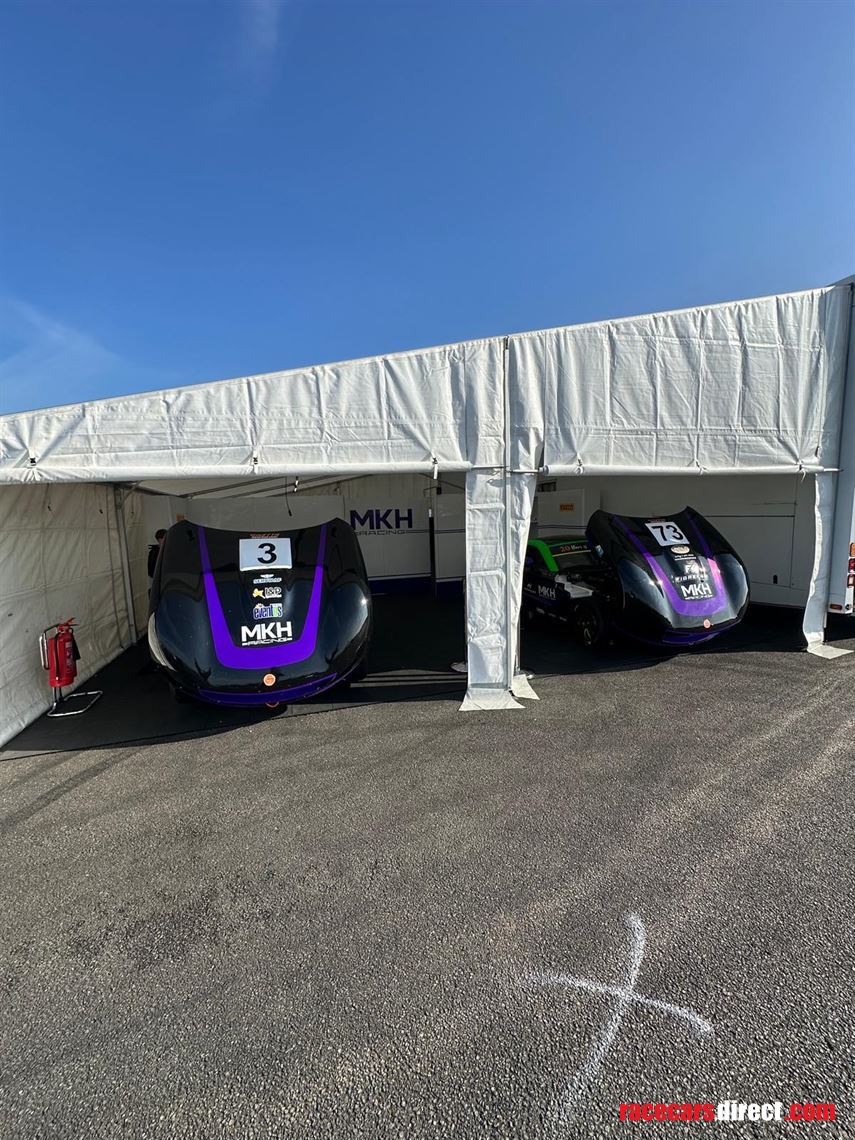 caseliner-magseam-23-car-garage-boarding