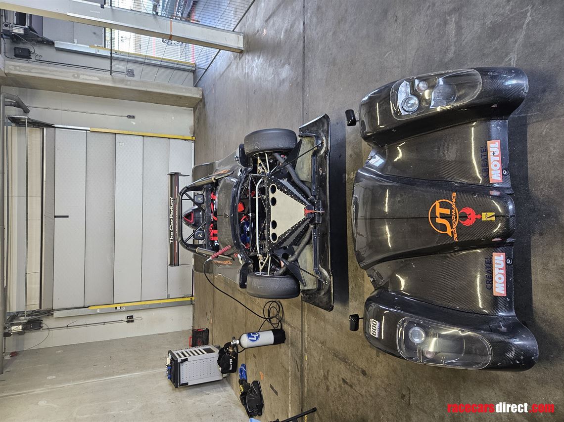 radical-sr3-rs---full-carbon-body