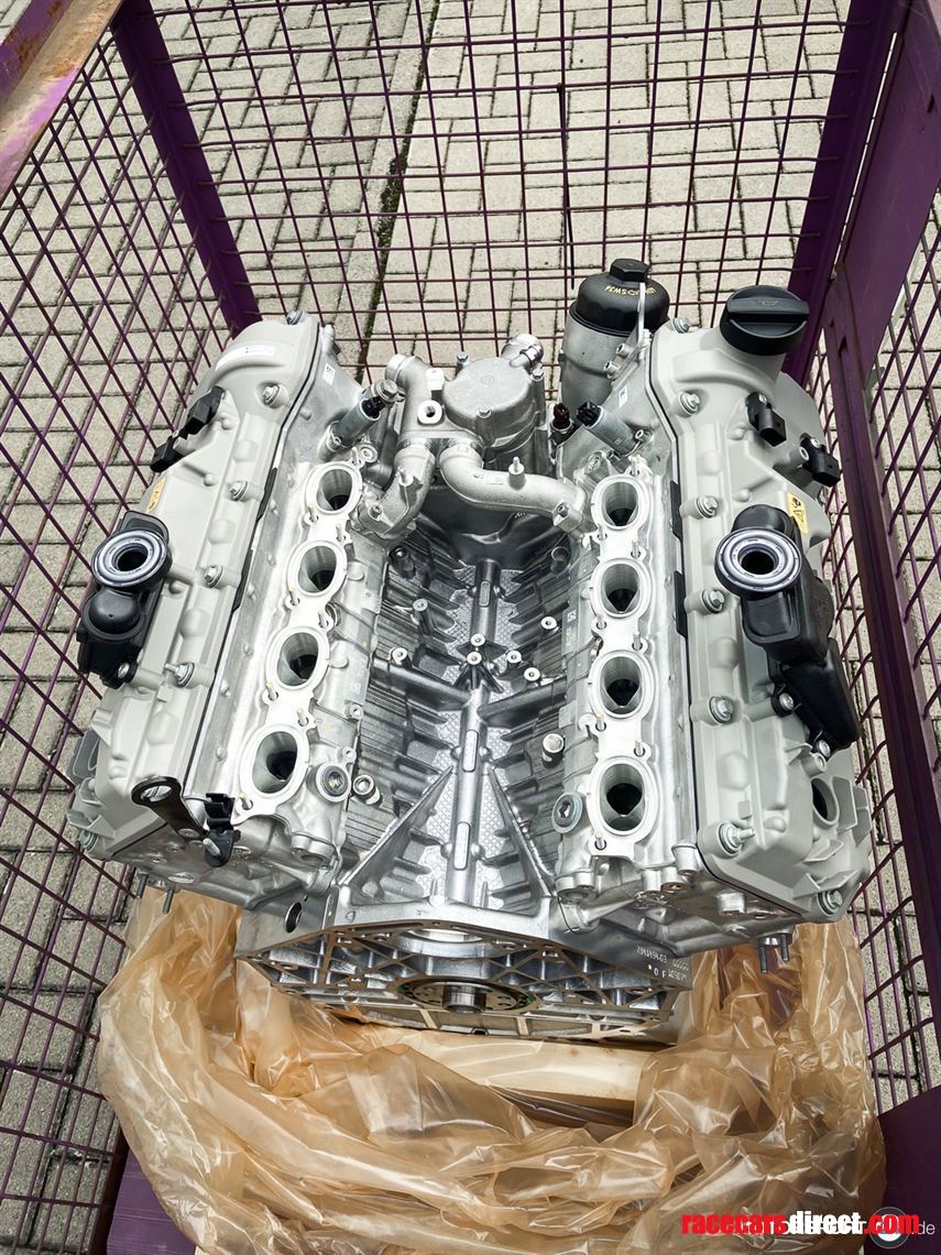 Racecarsdirect.com - BMW M3 E92 S65 Engine new
