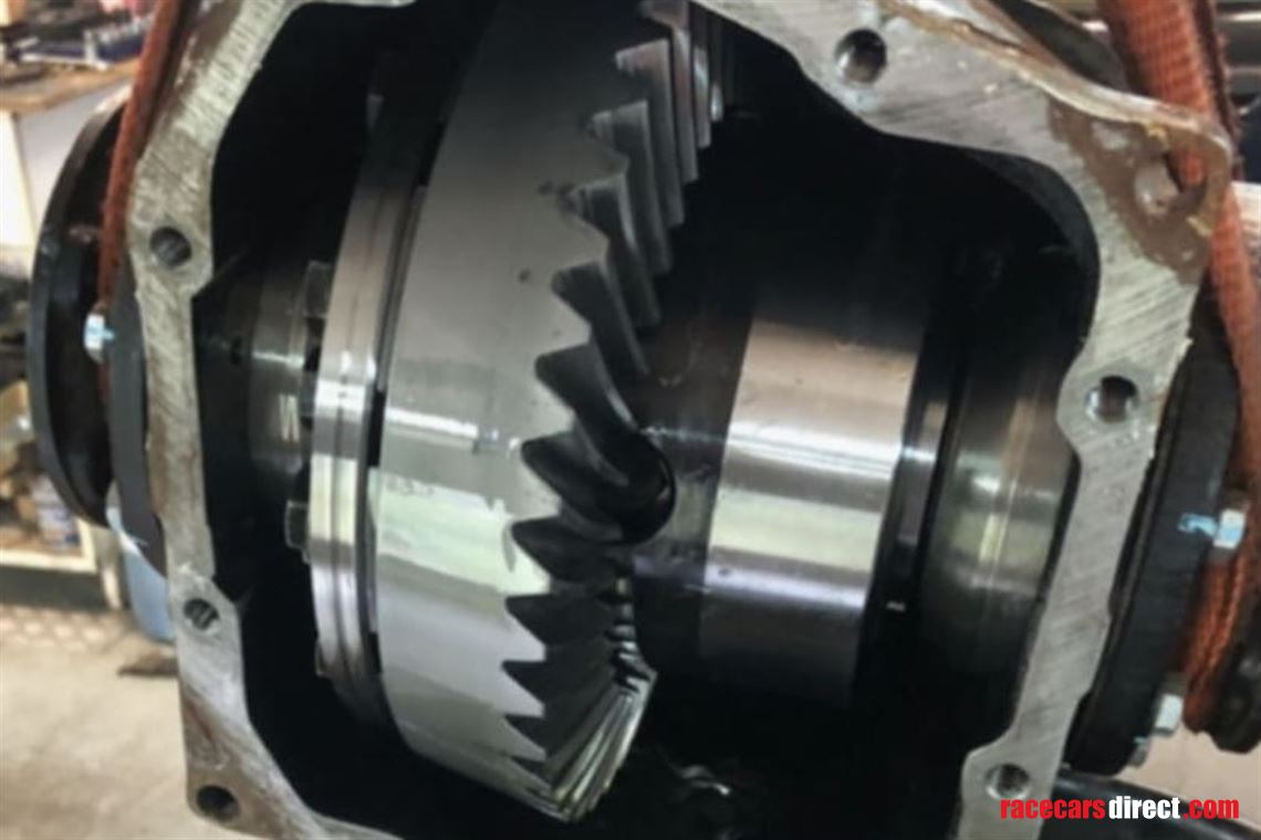 bmw-210mm-571-diff-crown-and-pinion