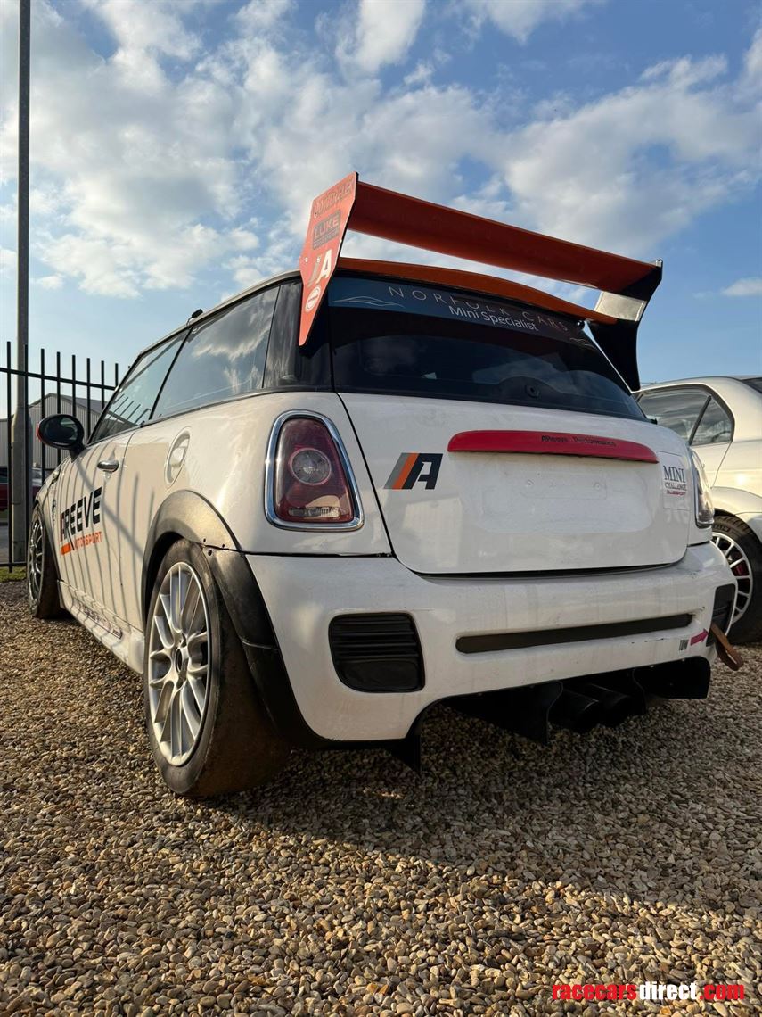 Racecarsdirect.com - Mini Challenge R56