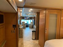 2011-american-coach-revolution---6-berth