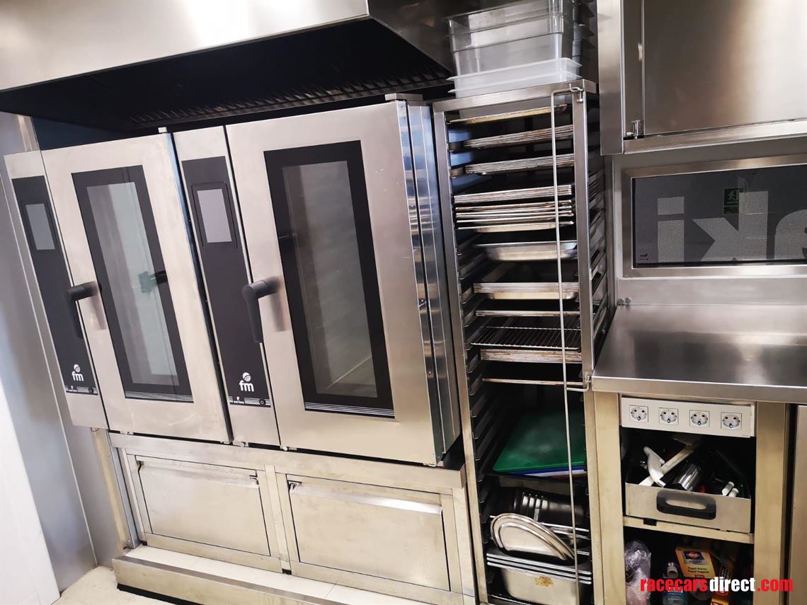 Racecarsdirect.com - Fully Equipped Professional Mobile Kitchen
