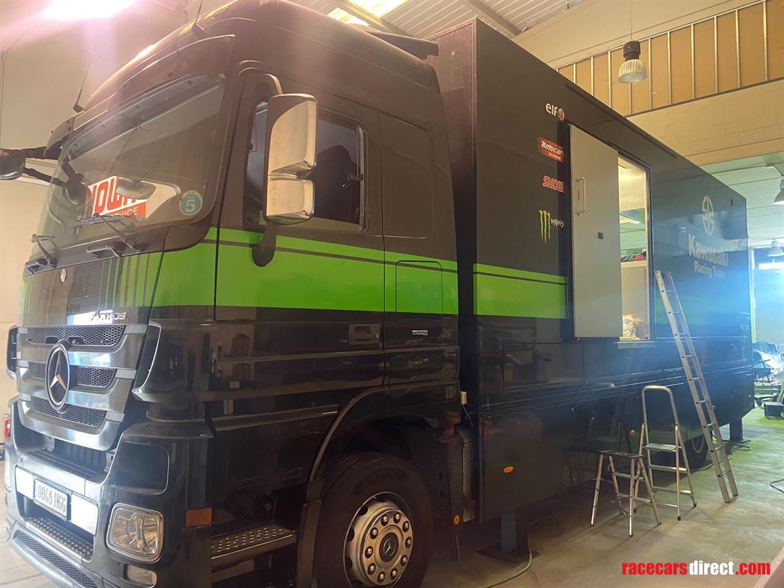 Racecarsdirect.com - Fully Equipped Professional Mobile Kitchen