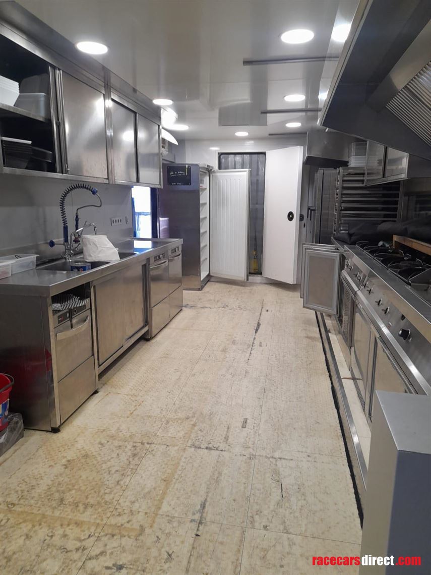 Racecarsdirect.com - Fully Equipped Professional Mobile Kitchen
