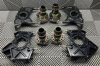 new-gt3-race-car-center-lock-kit-and-hubs-sus