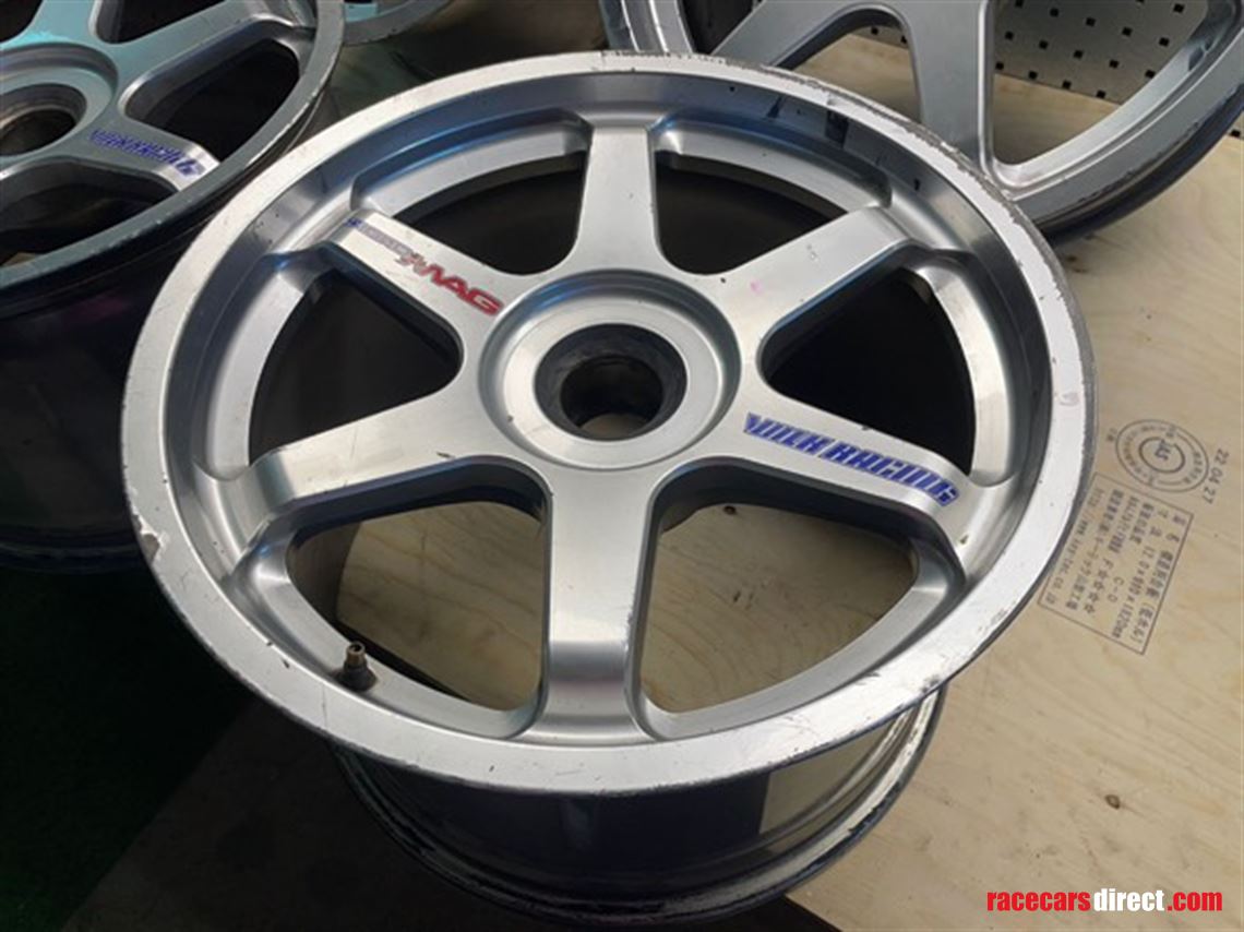 rays-forged-magesium-18x11-et25-wheels