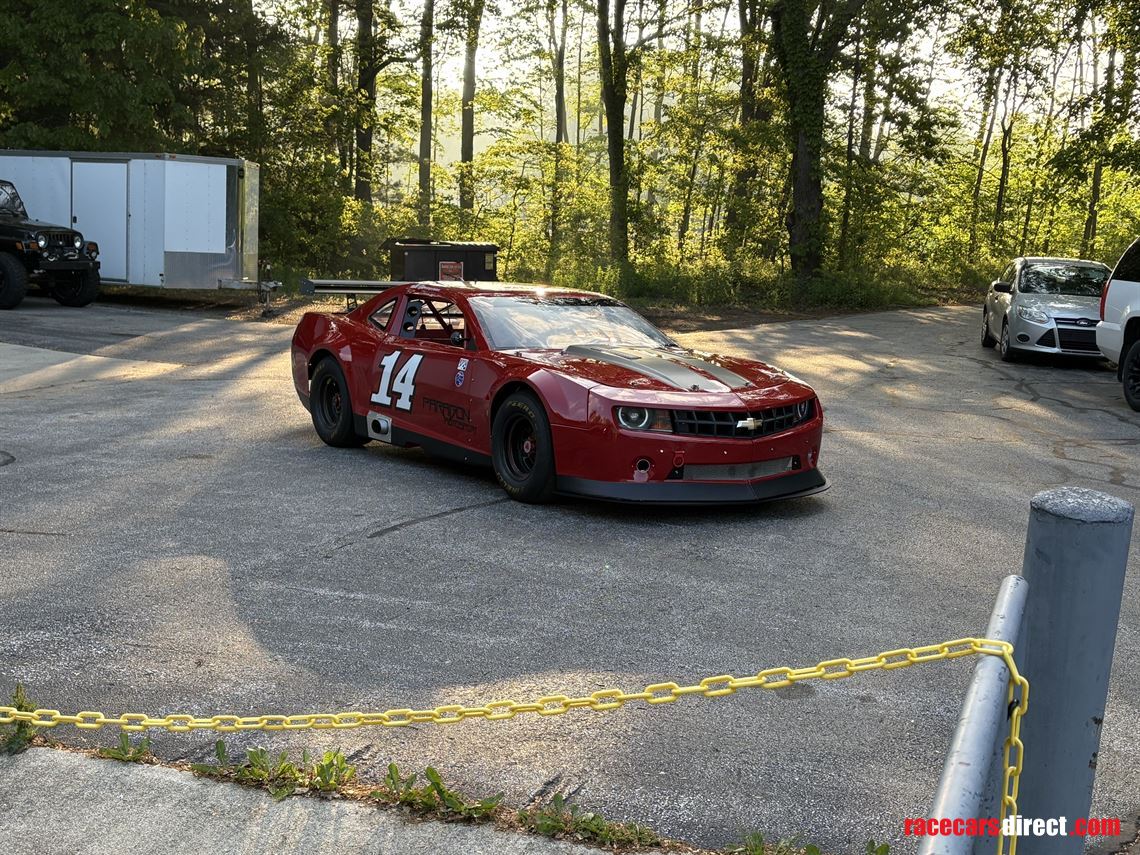 ta2-howe-camaro