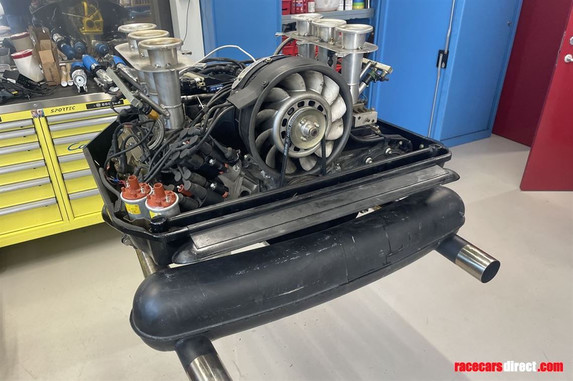 Racecarsdirect.com - Porsche 964 RSR Engine 3,9l 257,85 kW (391 hp)