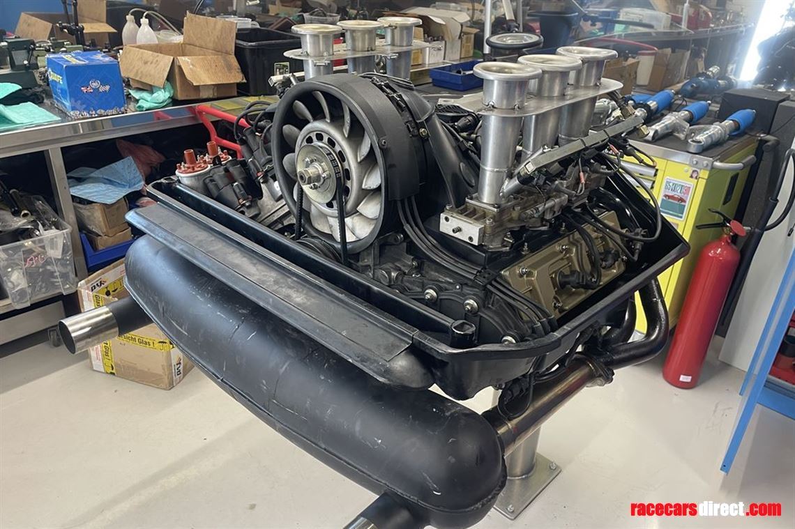 Racecarsdirect.com - Porsche 964 RSR Engine 3,9l 257,85 kW (391 hp)