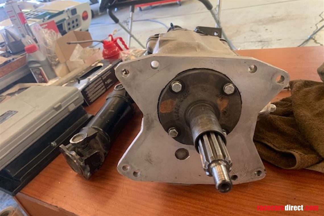 ac-cobra-shelby-t10-transmission