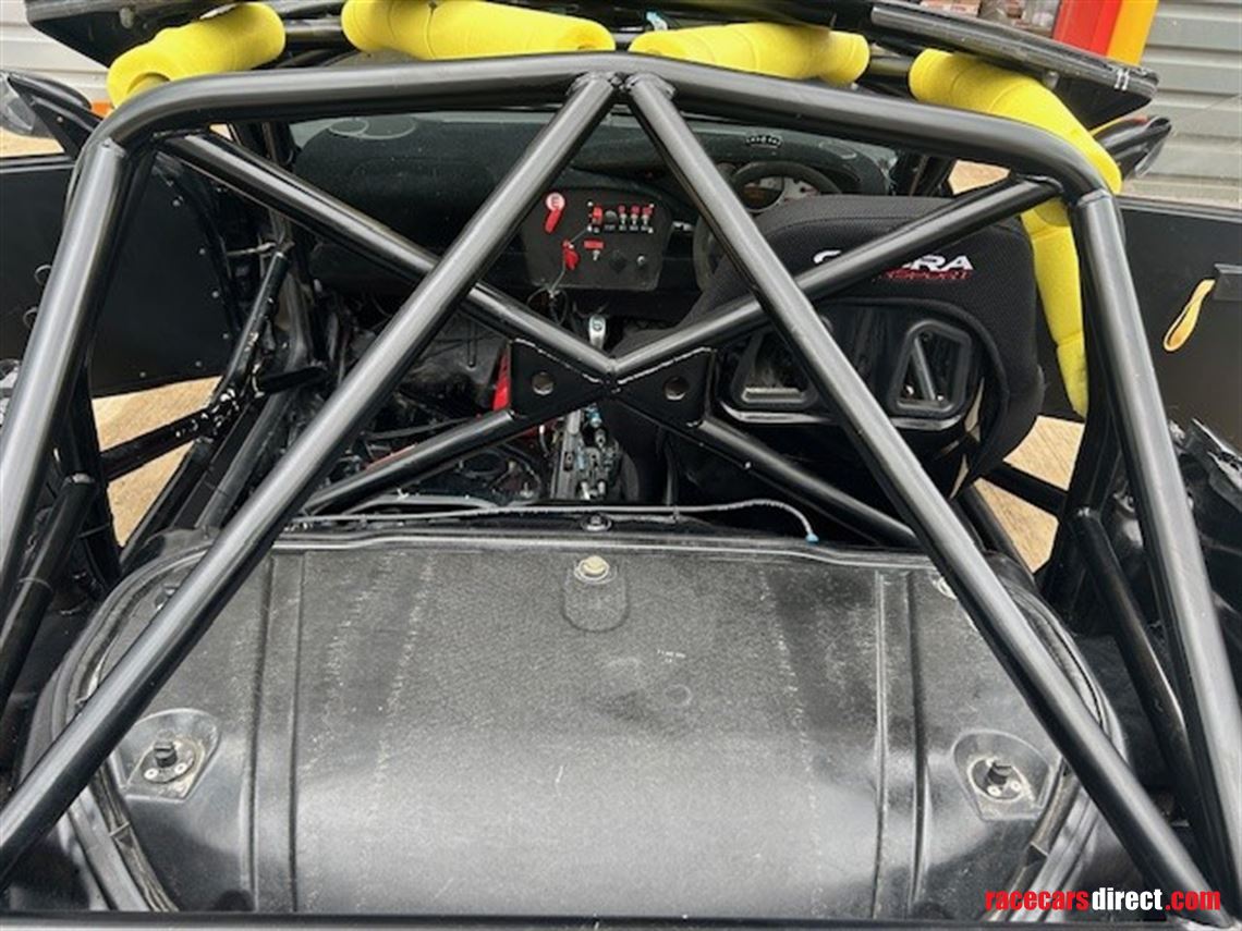 porsche-boxster-32-race-car